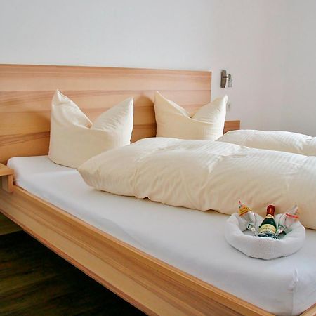 Seehotel Und Appartements Schnoeller Rieden Ngoại thất bức ảnh