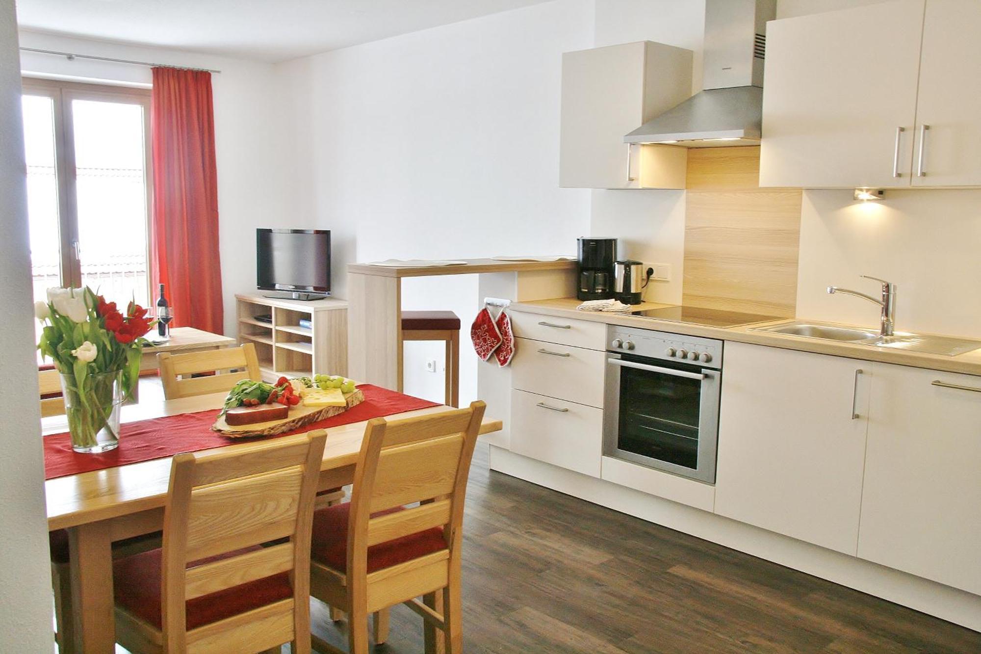 Seehotel Und Appartements Schnoeller Rieden Ngoại thất bức ảnh